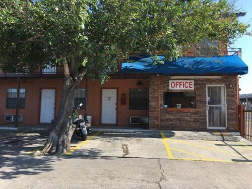 Loma Alta Motel Laredo Dış mekan fotoğraf